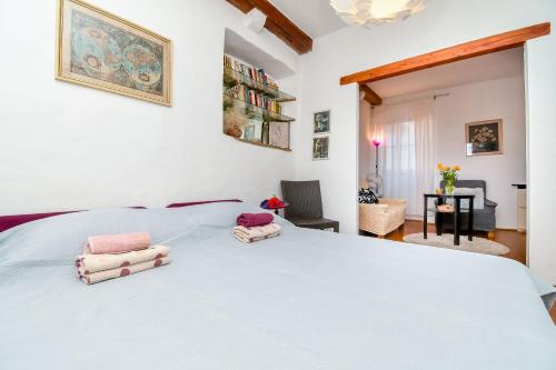 Ένα ή περισσότερα κρεβάτια σε δωμάτιο στο Room Biljana