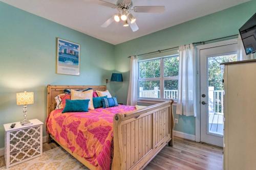 Voodi või voodid majutusasutuse 3BD 3BA Santa Rosa Beach Oasis w Rooftop Deck Gulf View toas