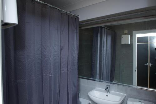 Koupelna v ubytování 2 Bed Apartment with all amenities