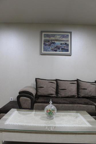 Zona d'estar a Moraca River Residence