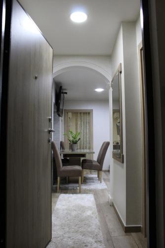 Zona d'estar a Moraca River Residence
