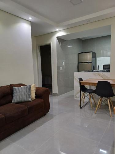 Dapur atau dapur kecil di Apartamento 2 quartos Ótima Localização