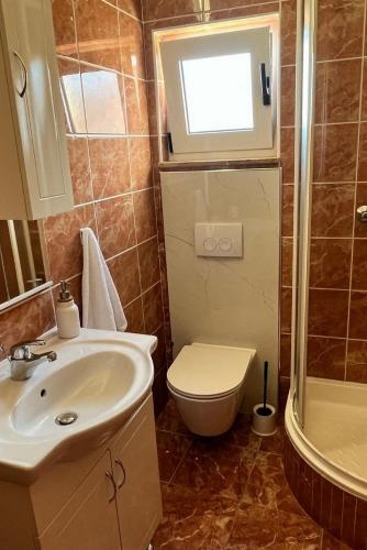 Seaside secluded apartments Kanica, Rogoznica - 24043