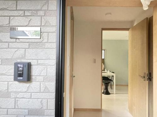 Comma House Kitaikebukuro 101