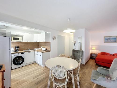 Studio cosy proche Thermes et centre-ville avec terrasse, animaux acceptés – Lamalou-les-Bains - FR-1-451-67