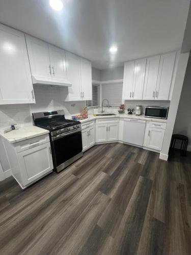 Gallery image of Vacation-Poppy Fields, Antelope Valley & Aerospace in Lancaster