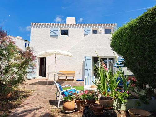 Maison à La Guérinière, 200m Plage, 6-8 Pers - FR-1-823-53