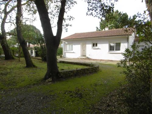 Maison 8 personnes, proche plage, animaux admis, parking - FR-1-823-59