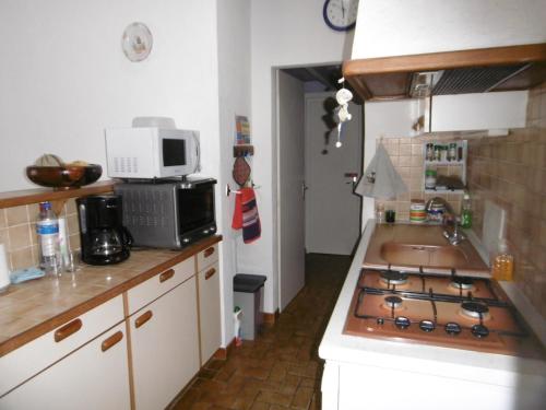 Photo de la galerie de l'établissement Maison calme Noirmoutier 4 personnes proche plage et commerces - FR-1-823-71, à Noirmoutier-en-l'lle