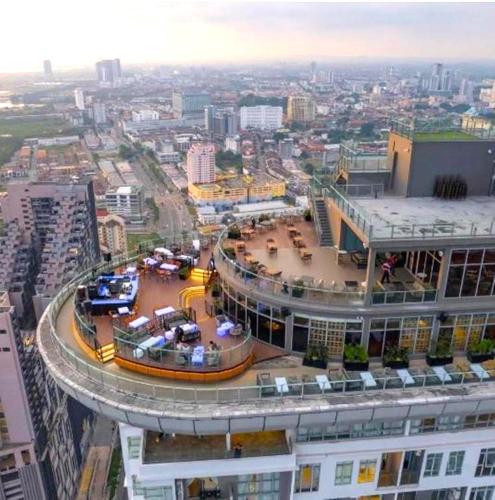 an overhead view of a building in a city at Silverscape Seaview Residence Melaka in Melaka