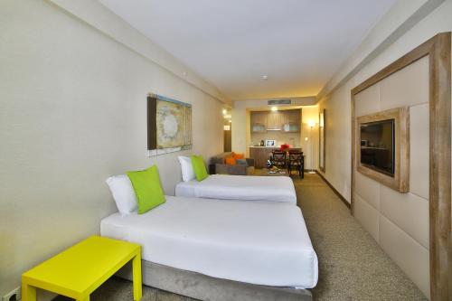 Ένα ή περισσότερα κρεβάτια σε δωμάτιο στο ibis Styles Istanbul Bomonti