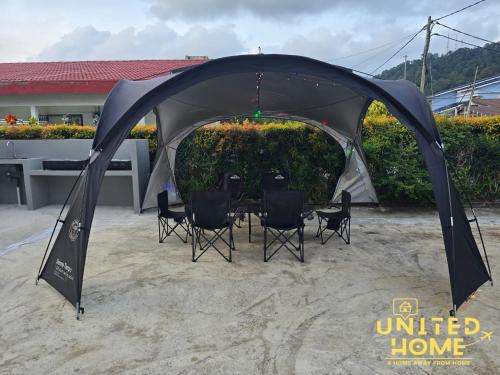 Gambar di galeri bagi Comfy Rumah Kita Tok Sira Kuantan with pool and sound sys 5BR 14pax di Kuantan