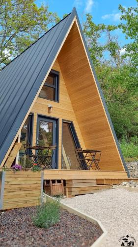 Le tipi Cathare hébergement insolite Carcassonne