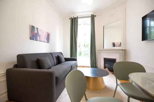 TBS 316 - Apartment close to Eiffel Tower