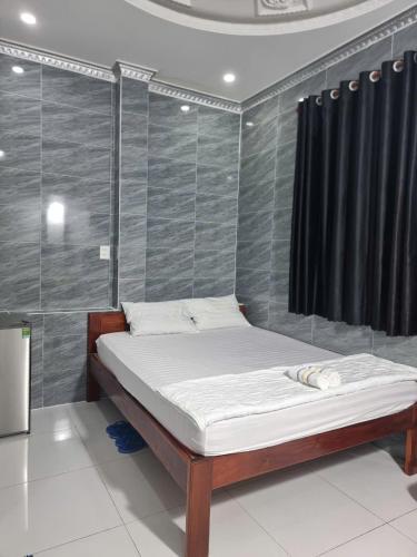 En eller flere senge i et værelse på Hạnh Phát 8