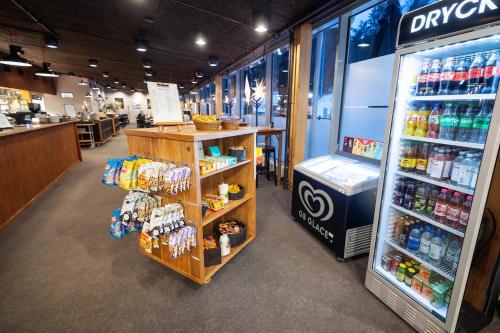 Supermarché ou boutique de l'hôtel ou à proximité