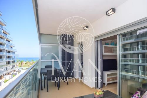 Casa Mariposa Ivan Luxury Homes 3ªPlta Norte 1ªLínea