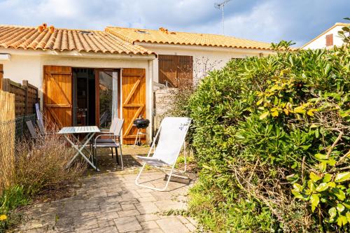 M9106 Esprit familiale et océan