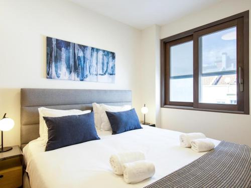 Liberdade Superb Apt with AC Elevator Garage