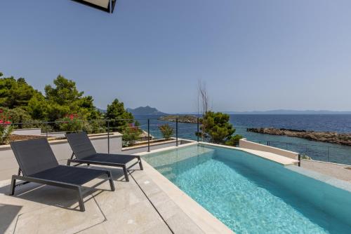 Beachfront villa Luce with seaview and pool