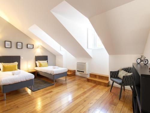 Amazing Penthouse Bairro Alto Duplex Apt