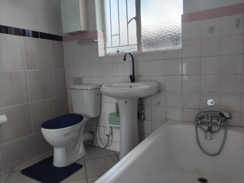 Ένα μπάνιο στο Claremont Secured unit