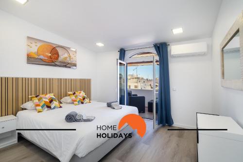 #305 Sea House Coastal Living