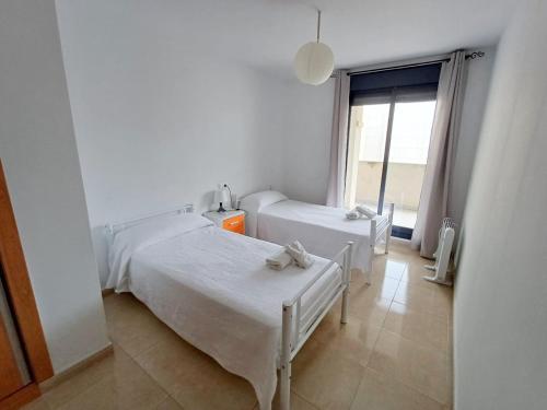 A H Rentals Garbi Apartamento con parking