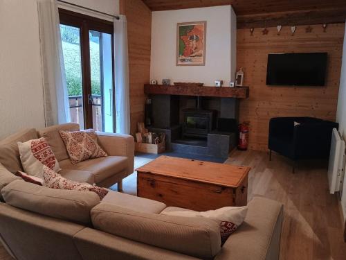 Apartment L Haut Sapin, sleeps 8
