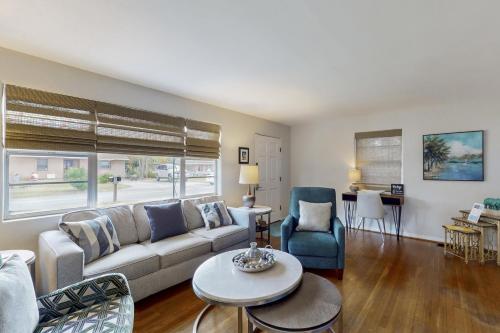 Gallery image of Coastal Holly Retreat in Holly Hill