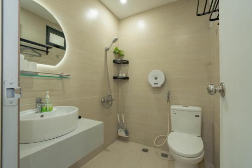 Bilik mandi di Căn hộ Vip 2Phòng ngủ 2 View- Huế Ơi 3