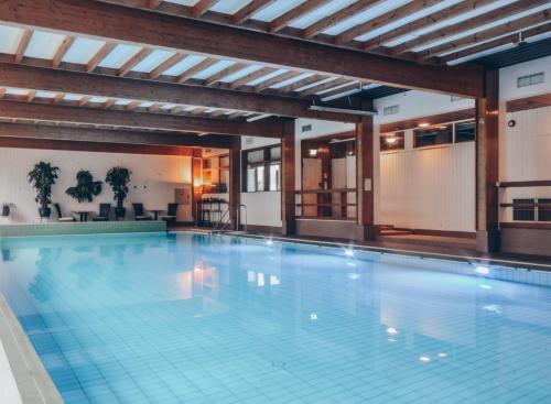 Kolam renang di atau dekat dengan Hotel Kiljava