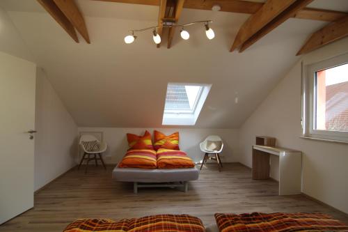 Posezení v ubytování Gemütlich-moderne Ferienwohnung in ruhiger Lage