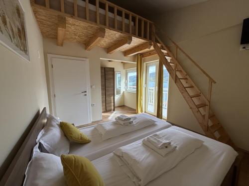 Max Gastro Beach House