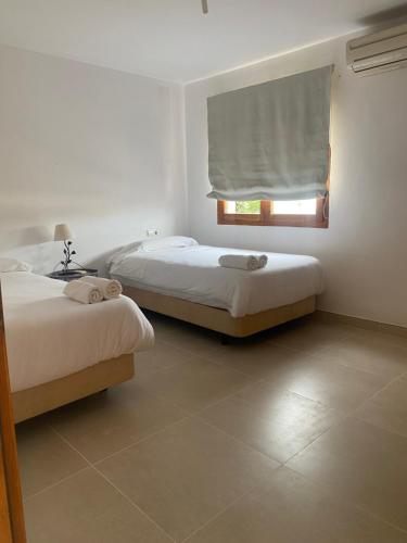 Agradable Villa con piscina y vistas al mar