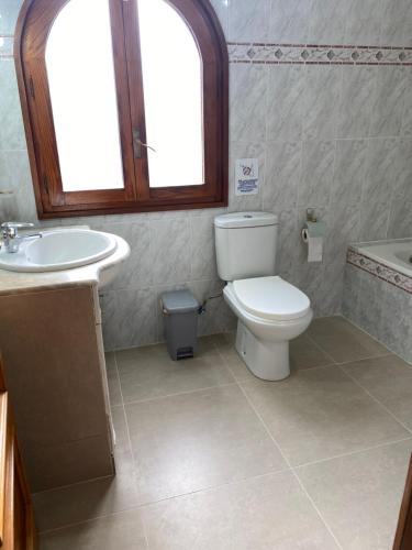 Agradable Villa con piscina y vistas al mar