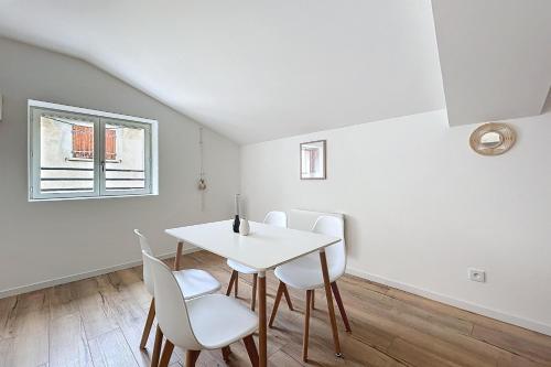 Φωτογραφία από το άλμπουμ του T3 apartment in the heart of Cuxac-d'Aude σε Cuxac-dʼAude