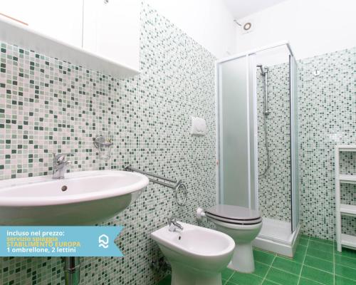 Ένα μπάνιο στο RS316 - Marcelli, bilocale in residence fronte mare pt