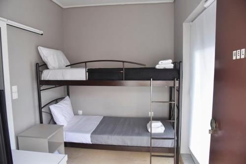 Athens Tiny rooftop by Super Host Hub