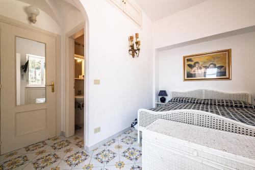 Imagen de la galería de Stanza panoramica in Villa Argentina, en Capri