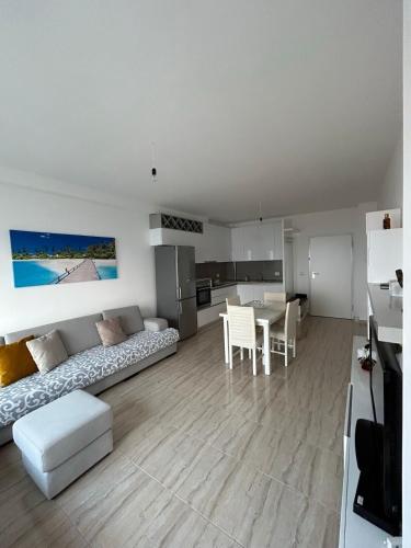 Sarandë Vacation Rental, Albania