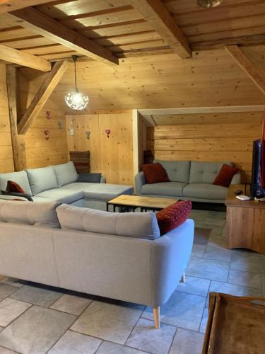 Χώρος καθιστικού στο Chalet la griotte