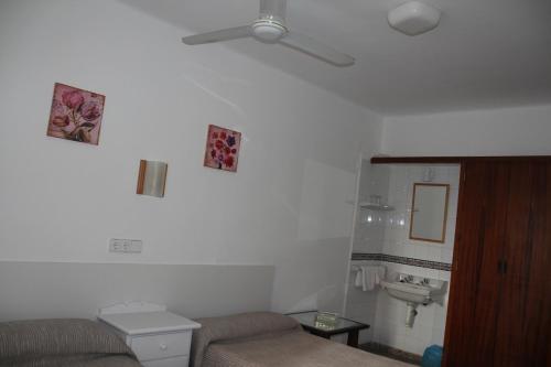 Gallery image of Hostal Las Nieves in Ibiza Town