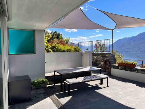 Appartamento moderno con ampia terrazza panoramica