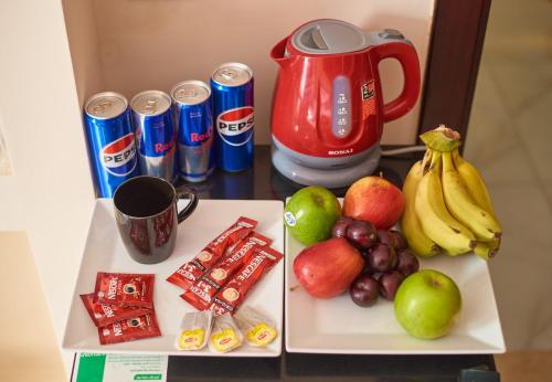 Pyramids & Museum Palace view