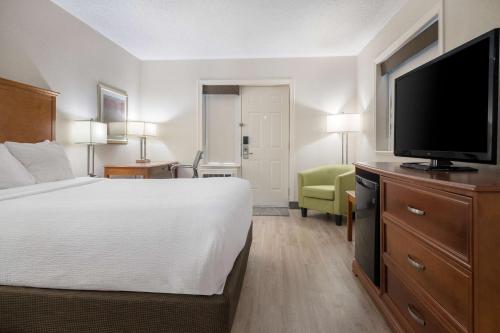Μια τηλεόραση ή/και κέντρο ψυχαγωγίας στο Best Western Glengarry