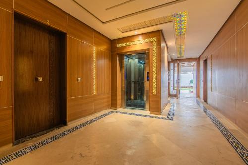 Galería fotográfica de Luxury Seafront Apartment 102sqm with 2 Bedrooms and Wi-Fi Unlimited en Agadir