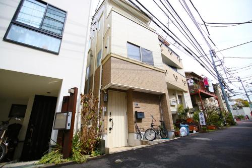 HAMA HILLS Shinjuku House