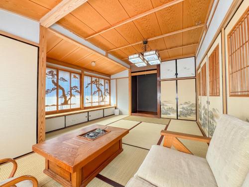 Posezení v ubytování Mageme House JUN-CB0102