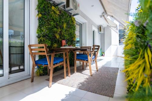 Artistic 2bedroom Luxury Hop to Acropolis